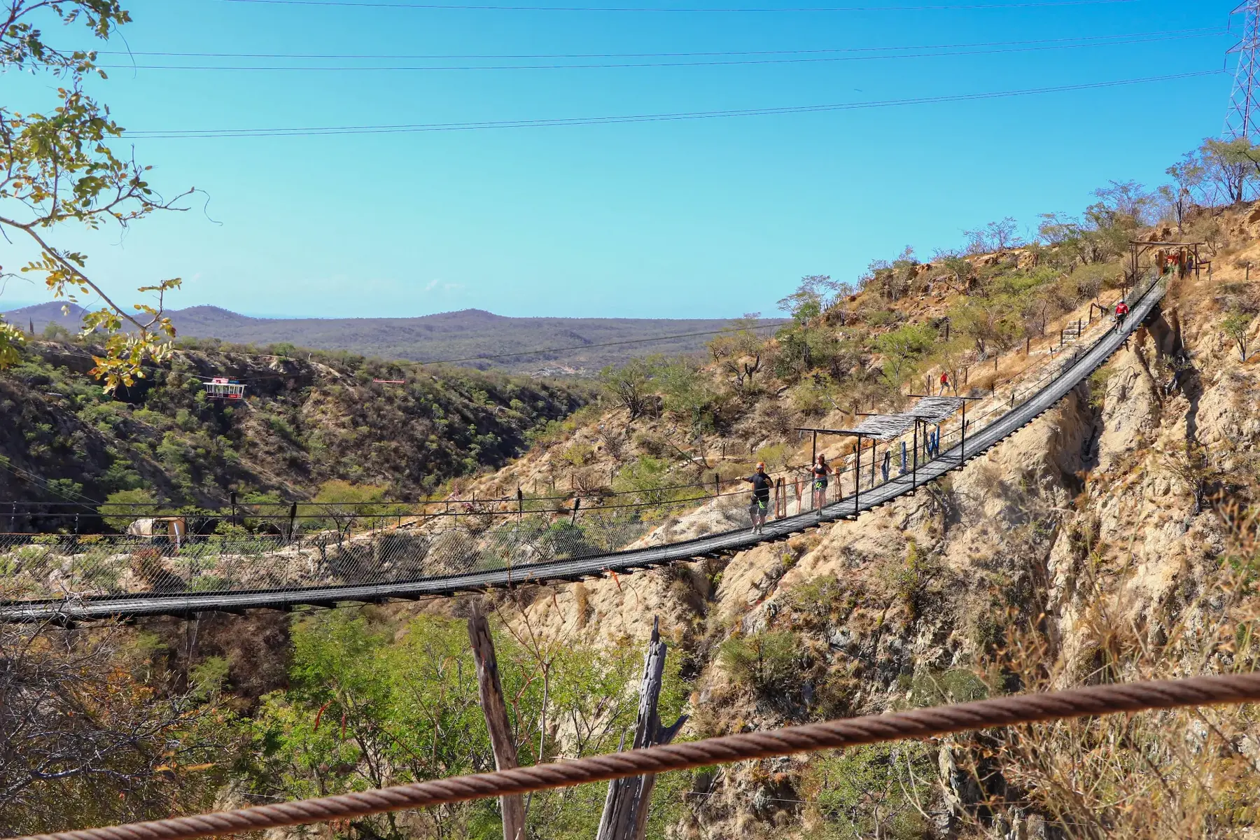 Paisaje montañoso y senderos de Wild Canyon